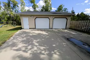 216 Stoner Ave SE, Bemidji, MN 56601 - Photo 2
