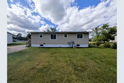 216 Stoner Avenue SE, Bemidji, MN 56601 - Photo 4