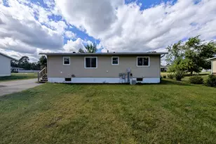 216 Stoner Ave SE, Bemidji, MN 56601 - Photo 4