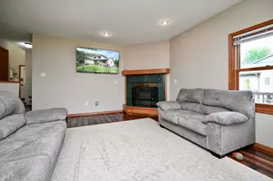100 Benson Dr, Lewiston, MN 55952 - Photo 6