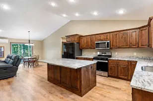 14470 Kimberlee Dr, Baxter, MN 56425 - Photo 4