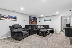 2439 53rd St E, Inver Grove Heights, MN 55076 - Photo 14