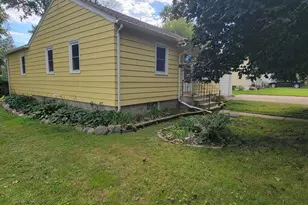 1014 St Peter Ave, Albert Lea, MN 56007 - Photo 20