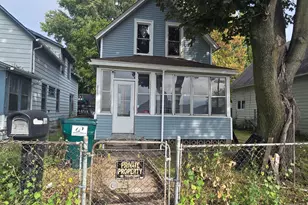 866 Duluth St, Saint Paul, MN 55106 - Photo 2