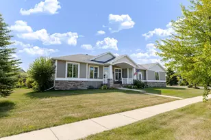 3847 43rd Ave S, Moorhead, MN 56560 - Photo 1