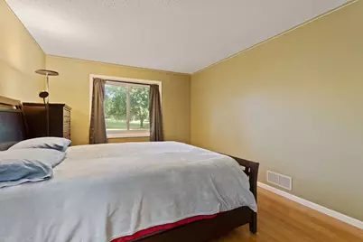 4334 Evergreen Drive, Vadnais Heights, MN 55127 - Photo 14