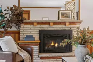 18910 Harrogate Dr, Eden Prairie, MN 55346 - Photo 6