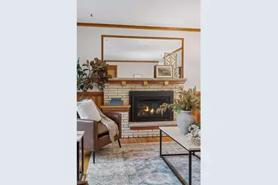 18910 Harrogate Drive, Eden Prairie, MN 55346 - Photo 8