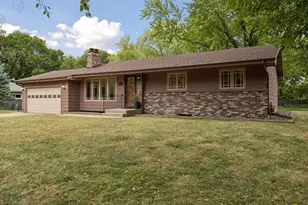 18910 Harrogate Dr, Eden Prairie, MN 55346 - Photo 1