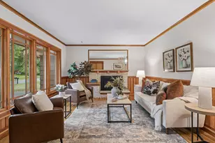 18910 Harrogate Dr, Eden Prairie, MN 55346 - Photo 8