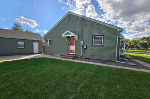 620 8 1/2 Street S, Virginia, MN 55792 - Photo 4