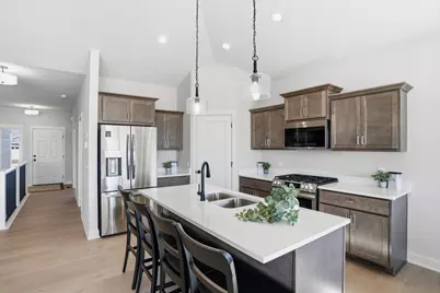 9653 Cedarwood Court, Inver Grove Heights, MN 55076 - Photo 4