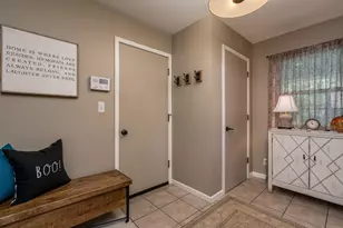 204 Viking Dr, Mankato, MN 56001 - Photo 4