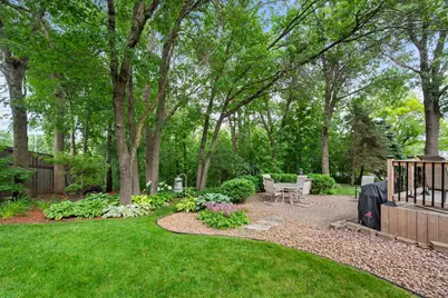 12500 Dorchester Trail, Apple Valley, MN 55124 - Photo 32