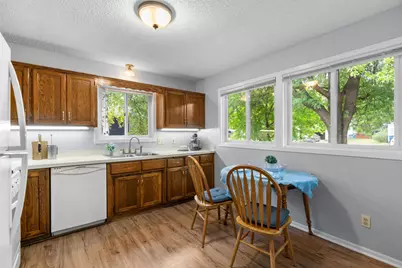 9182 Rosewood Lane N, Maple Grove, MN 55369 - Photo 4