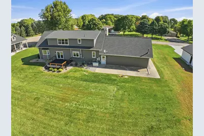 112 Par-View Estate, Montevideo, MN 56265 - Photo 38