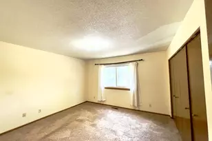3235 Hamlet Dr, Woodbury, MN 55125 - Photo 20