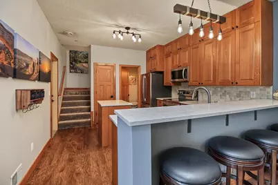 1944 Mockingbird Avenue, Shakopee, MN 55379 - Photo 10