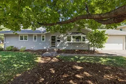 2301 Flag Avenue S, Saint Louis Park, MN 55426 - Photo 2