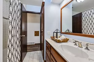 2301 Flag Ave S, Saint Louis Park, MN 55426 - Photo 22