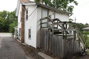 681 Old Hwy 8 NW, New Brighton, MN 55112 - Photo 2