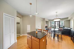 500 E Grant St, Minneapolis, MN 55404 - Photo 8