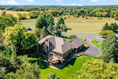 9576 51st Street N, Lake Elmo, MN 55042 - Photo 2