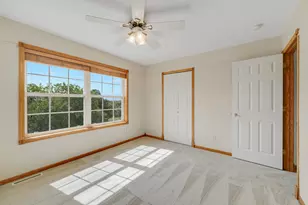 1470 River Shore Dr, Hastings, MN 55033 - Photo 32