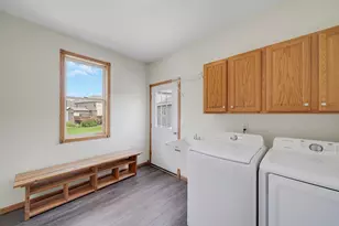 1470 River Shore Dr, Hastings, MN 55033 - Photo 24