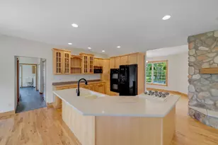 1470 River Shore Dr, Hastings, MN 55033 - Photo 8