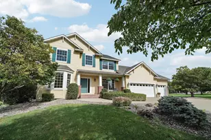 1470 River Shore Dr, Hastings, MN 55033 - Photo 1