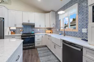 33 Billings Ln, Superior, WI 54880 - Photo 6