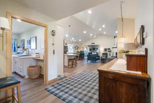 33 Billings Ln, Superior, WI 54880 - Photo 8