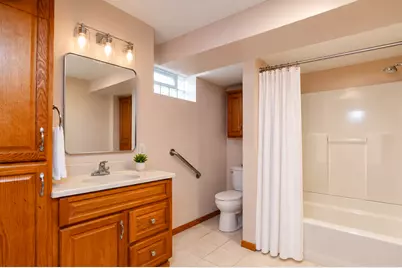 2025 Field Avenue, Saint Paul, MN 55116 - Photo 22