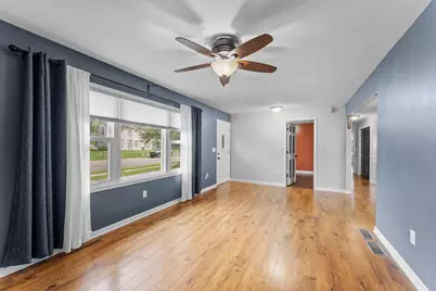 135 Davis Street S, Cambridge, MN 55008 - Photo 10