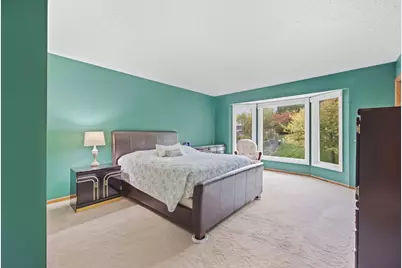 9235 Hyland Creek Road, Bloomington, MN 55437 - Photo 22