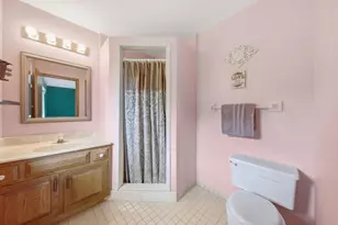 9235 Hyland Creek Rd, Bloomington, MN 55437 - Photo 26