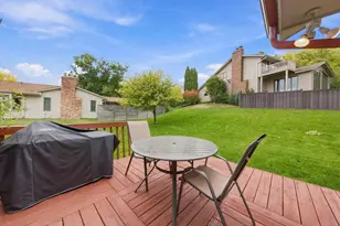 9235 Hyland Creek Rd, Bloomington, MN 55437 - Photo 36