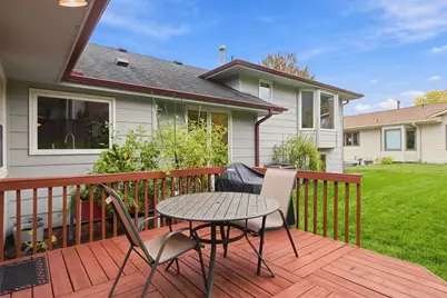 9235 Hyland Creek Road, Bloomington, MN 55437 - Photo 34