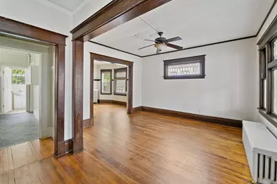 985 5th Street E, Saint Paul, MN 55106 - Photo 2