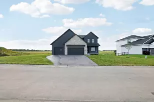 470 Sea Wing Blvd, Prescott, WI 54021 - Photo 4