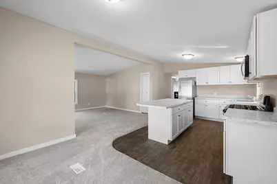 1989 Cardinal Drive, Centerville, MN 55038 - Photo 24
