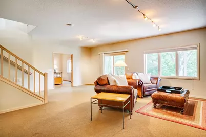 7089 Crowne Oak Road, Eden Prairie, MN 55344 - Photo 36