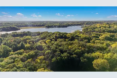 7089 Crowne Oak Road, Eden Prairie, MN 55344 - Photo 8