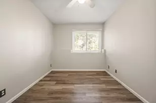 311 Pleasant Ave, Saint Paul, MN 55102 - Photo 16