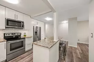 311 Pleasant Ave, Saint Paul, MN 55102 - Photo 6