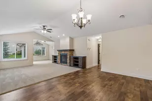25448 Heims Lk Cir, Wyoming, MN 55092 - Photo 10