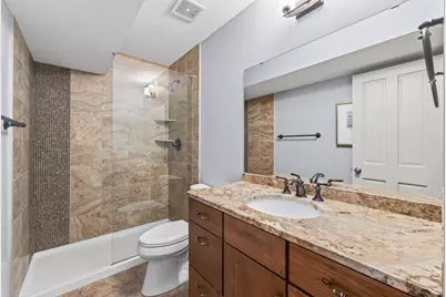 13707 Green Briar Drive, Minnetonka, MN 55305 - Photo 18
