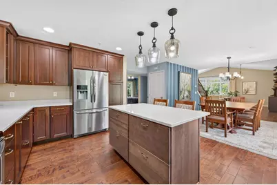 13707 Green Briar Drive, Minnetonka, MN 55305 - Photo 10