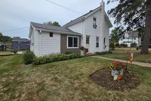 805 Orange St, Prescott, WI 54021 - Photo 2